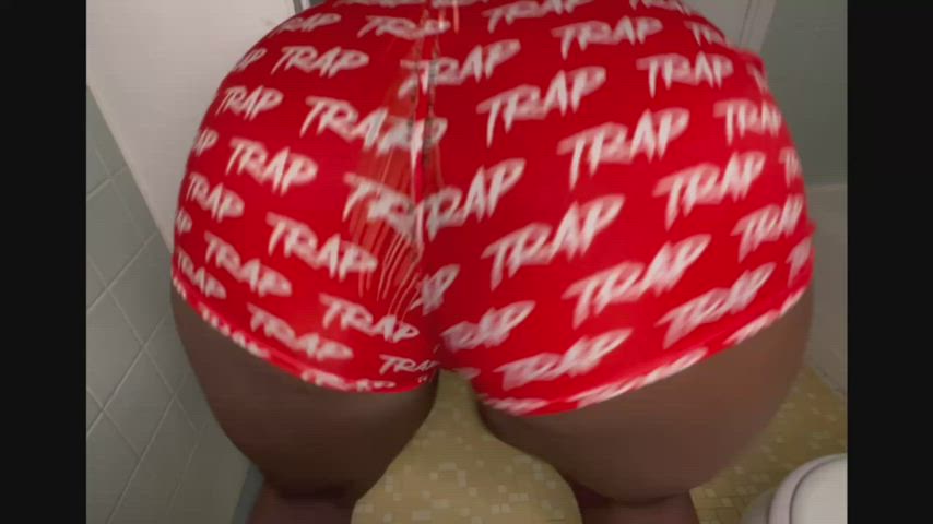 would you smack my ass while im shaking it 👀