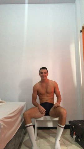 Drop on your knees and take my boxer off (23)