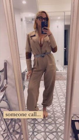 Costume gif