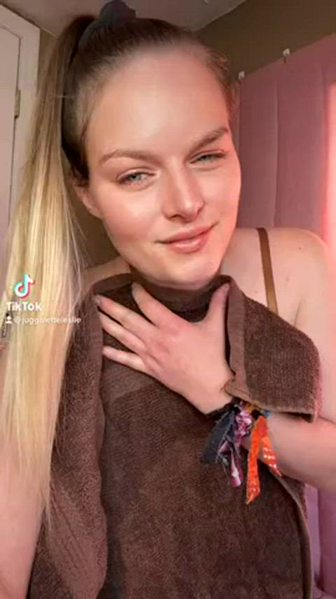 BubbleThe barely legal cute dirty blonde femdom was always looking for new ways to
