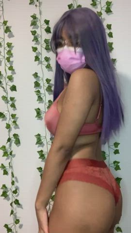 only react if you like ebony girls
