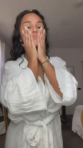FULL 6 min video pinned to my OF profile, access as soon as you sub 🥵