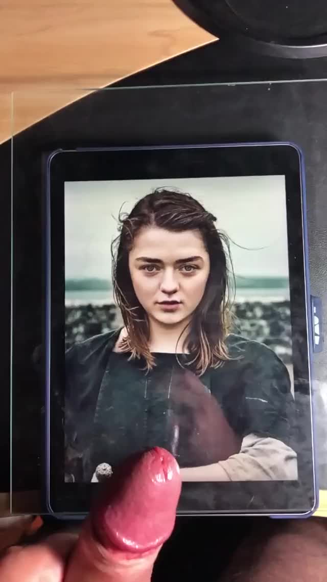 Maisie Williams 1