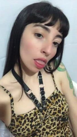 If your dick is smaller than mine you should be at my disposal 💅🏻