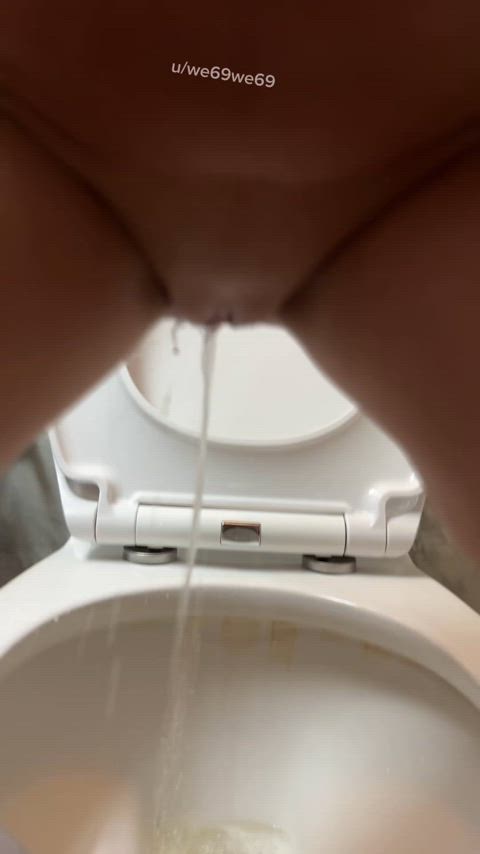 Drink my tasty pee, please