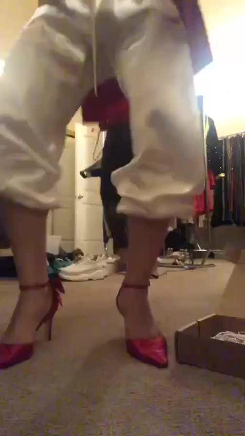 Caylee Cowan Nude - Instagram Live (September 2019)