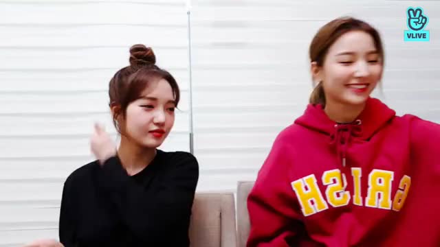 V LIVE - 오늘도 굿바암? 30