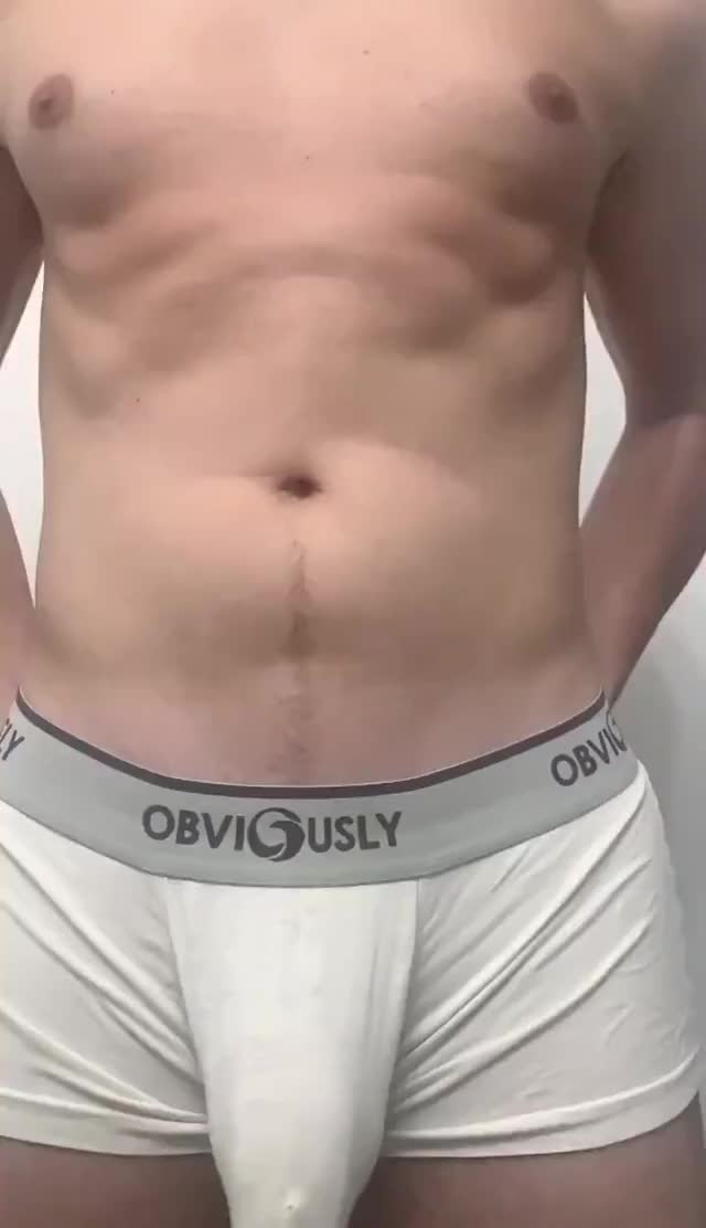 Ethan Rogue (18+) - In need of a face to slap ?