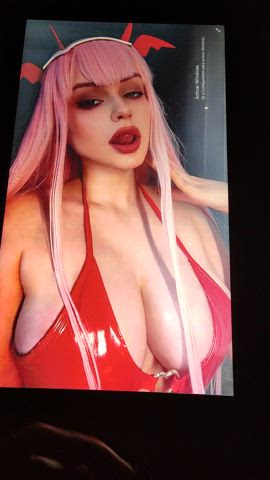 She deserves all 😍😍😍🤤