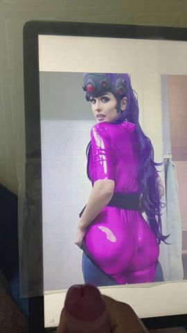 SSSniperwolf’s fat ass made me cum