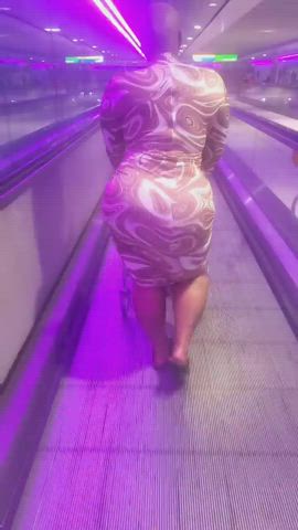 Sheeeeeeesh 😯… if that ain’t jelly then I don’t know what is 😅😭😍🤤🍑