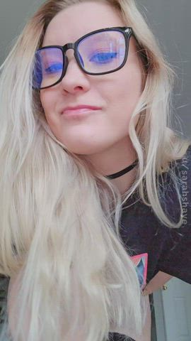 Would you smash a 5'1 anime nerd who is slightly chubby? oc