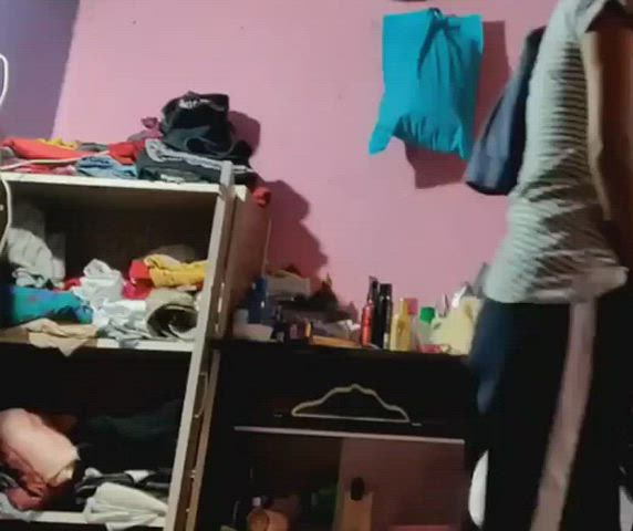 Brother Enters Indian Sister Room🥵 Suddenly To See Her While Changing Her Dress