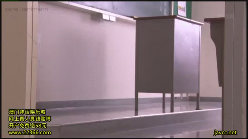 Hikari Mitsui: No-Skirt Teacher’s Shameful Lesson [SHKD-754]