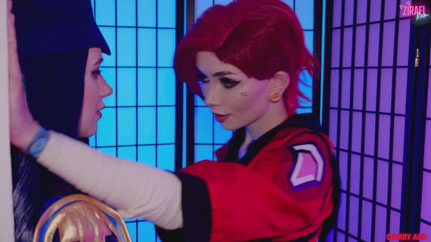 Vi and Caitlyn make love with a strapon