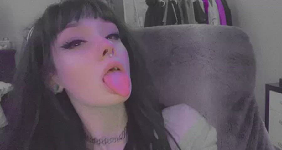 Do I remind you of an anime girl?