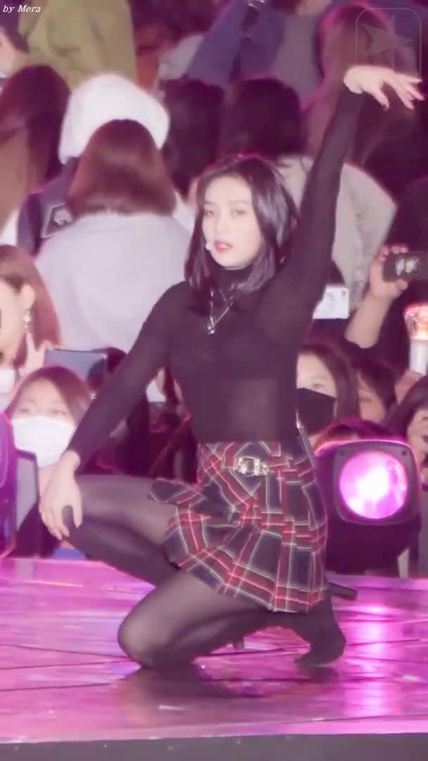 Red Velvet 181104 Joy 6