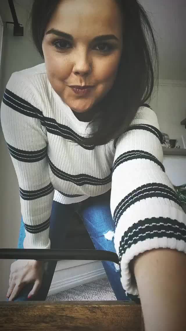 1913458687713194425