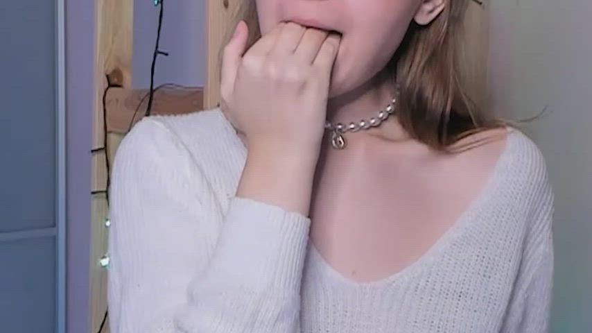 Camel Toe Gagging Teen gif