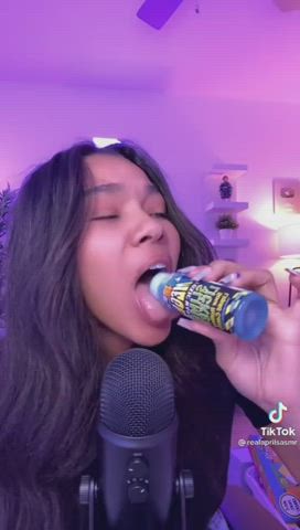 April Asmr 👅