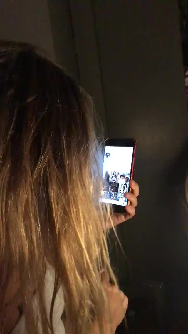 Alexis - 40