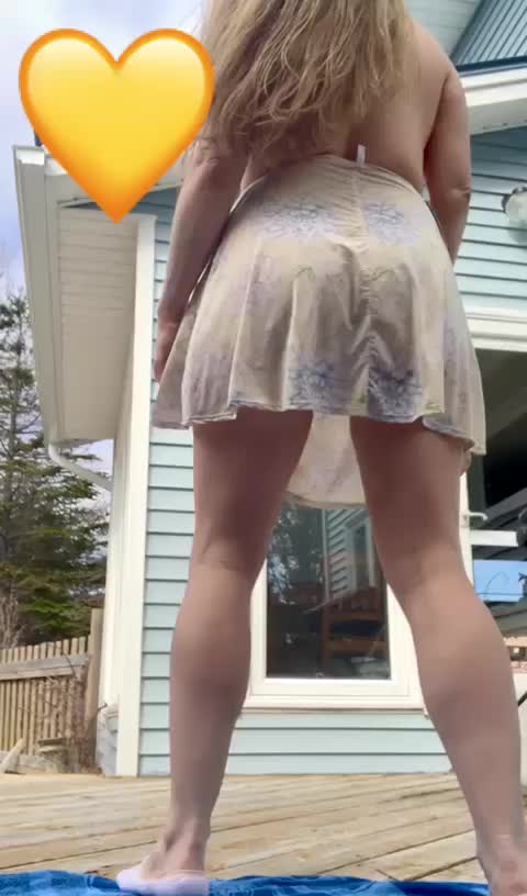 Enjoying the morning breeze ???[F][OC]