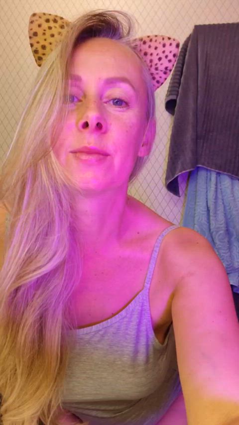 hotwife milf mature milfs thefunmilf milfnhoney gif