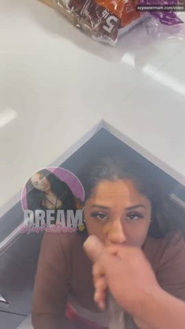 Latina facial