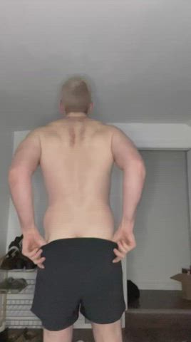 Shaking my ass for the boys to see