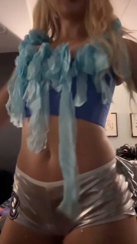 ass camel toe celebrity twerking gif