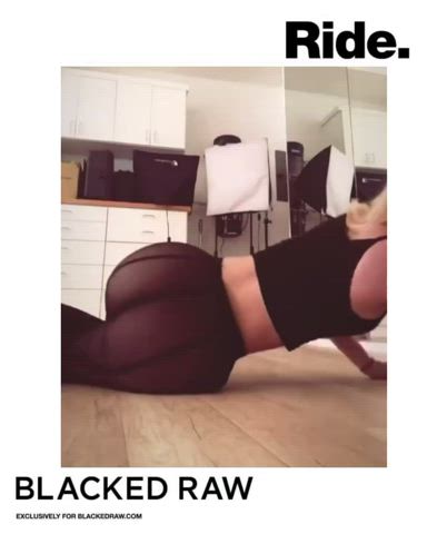 bbc big ass blonde celebrity iggy azalea interracial pawg gif
