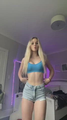 [KIK] dirty woman looking for gooner slut to degrade tight tiktok girls