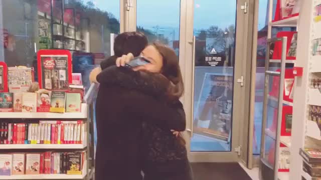 Vi voglio bene ❤️ Firma copie Roma #hug #abbraccio #perfect
