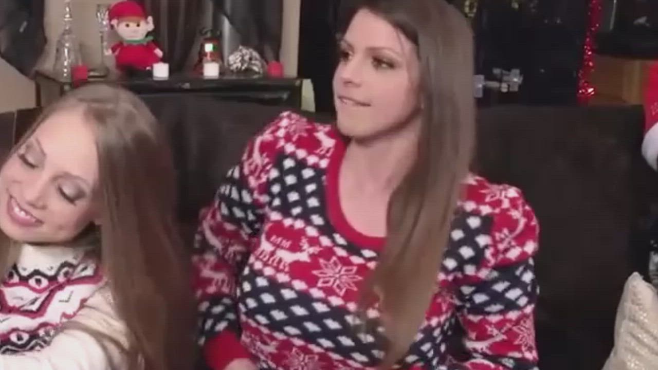 Titty reveal