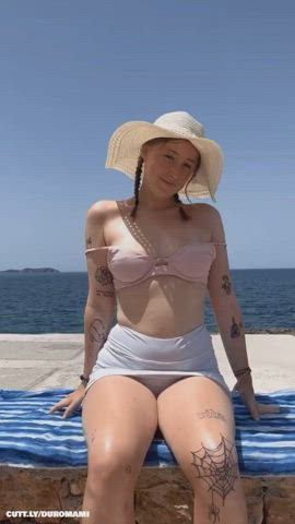 Amateur Ass Boobs Compilation Flashing Nipple Piercing Pussy Teen Titty Drop gif