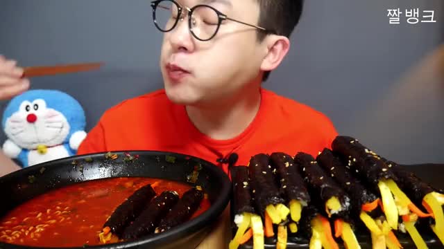 가르마마_해장용열라면 꼬마김밥 탑 먹방-5