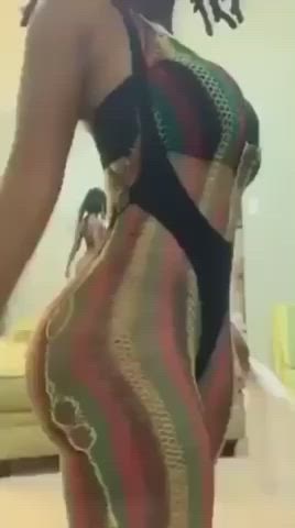 big ass thick twerking gif