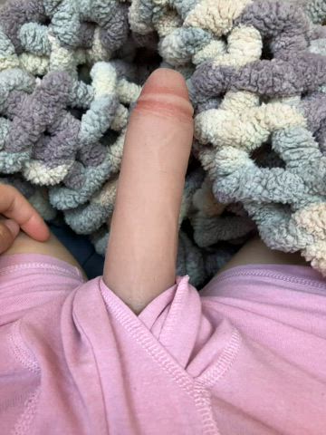 It turns me on so much to look down and see this…