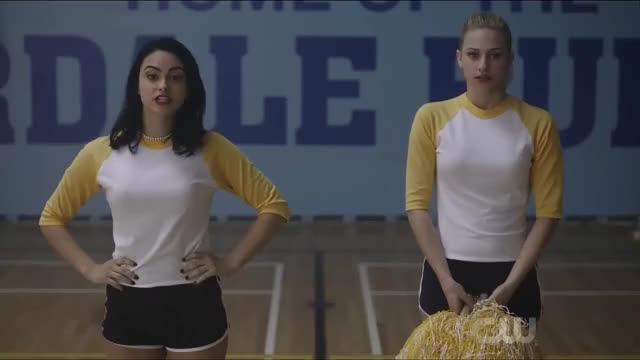 Riverdale Lesbian Kiss - Betty & Veronica