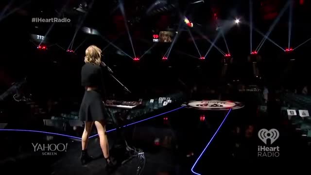 Taylor Swift Butt