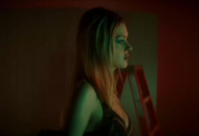 JAN 7 Nicola Peltz by Gia Coppola #LOVEADVENT2017(1)