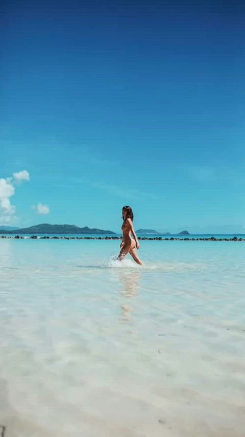 beach bikini serinda swan gif