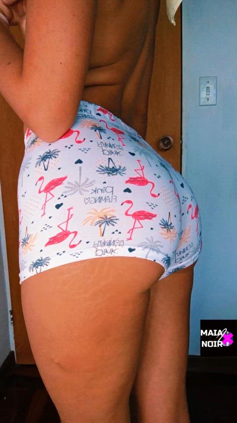 doing squats is working for me 🍑🔥