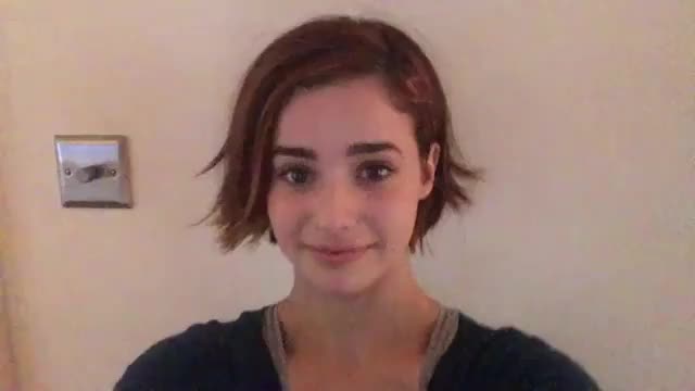 Holly Earl