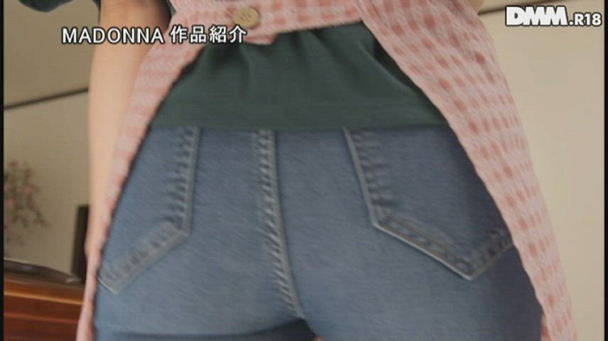 Mio Kimijima's a Sucker for the Hard-Luck-Story From One of Her Students ... JUY-432