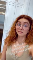 Sarah Hyland gif