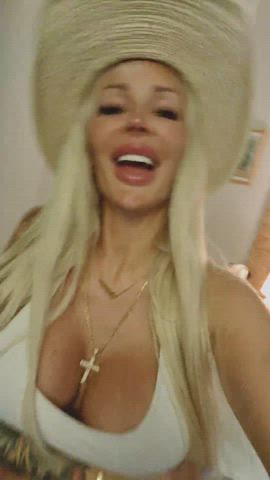 blondiebombshell