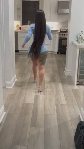 ass cardi b thick gif