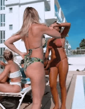 ass bikini dancing tits gif
