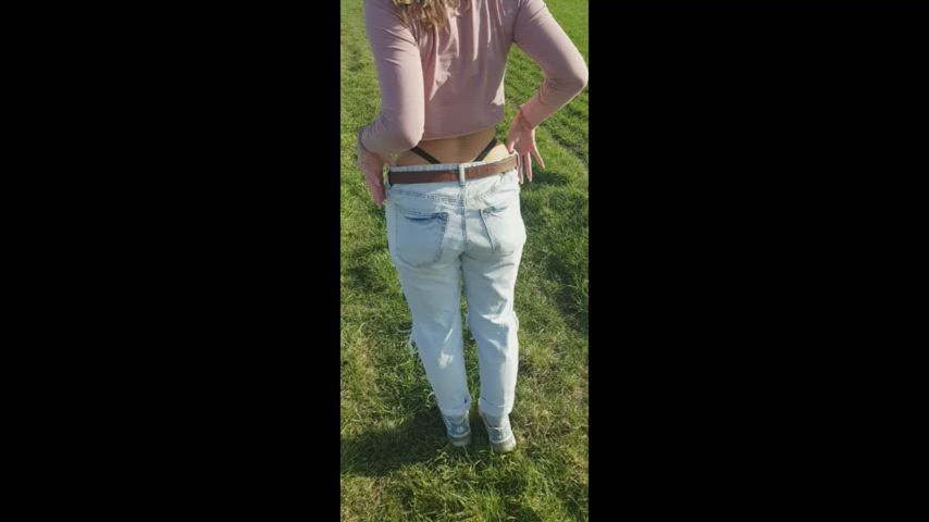 SUNS OUT BUNS OUT <3